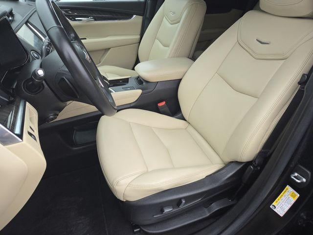 2017 Cadillac XT5 Base