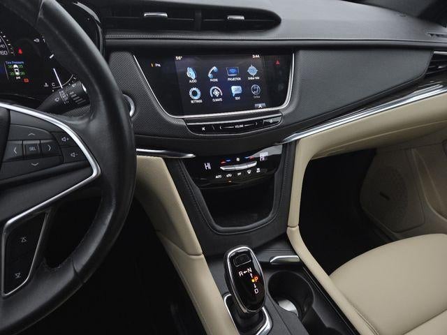 2017 Cadillac XT5 Base