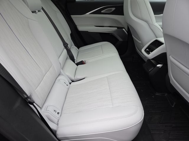 2024 Cadillac LYRIQ Base