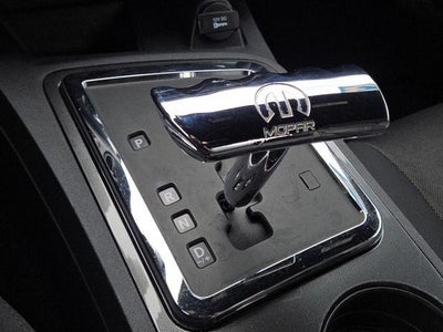 2013 Dodge Challenger SXT