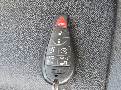 2013 Chrysler Town & Country Touring-L