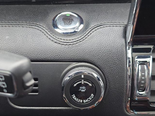 2021 Lincoln Navigator L Reserve