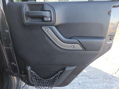 2014 Jeep Wrangler Unlimited 4WD 4dr Sport