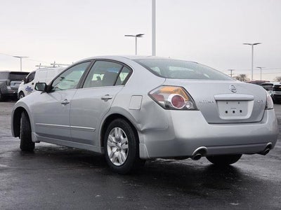 2009 Nissan Altima 4dr Sdn I4 CVT 2.5 S
