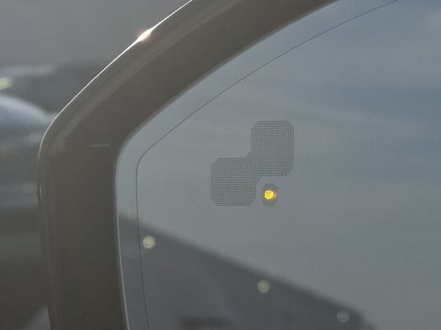 2025 Land Rover Range Rover Velar P250 Dynamic SE